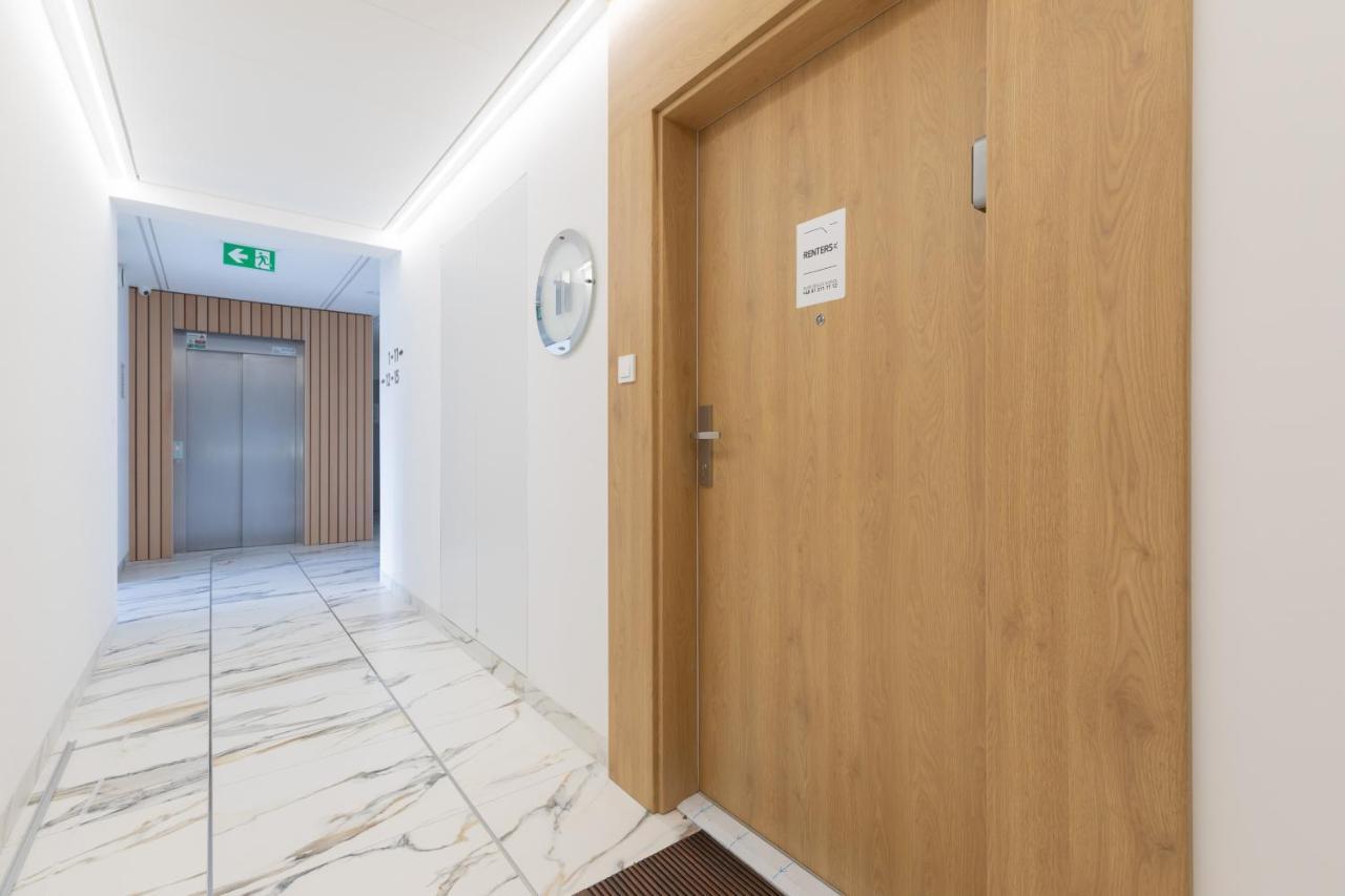 Apartment Ground Floor